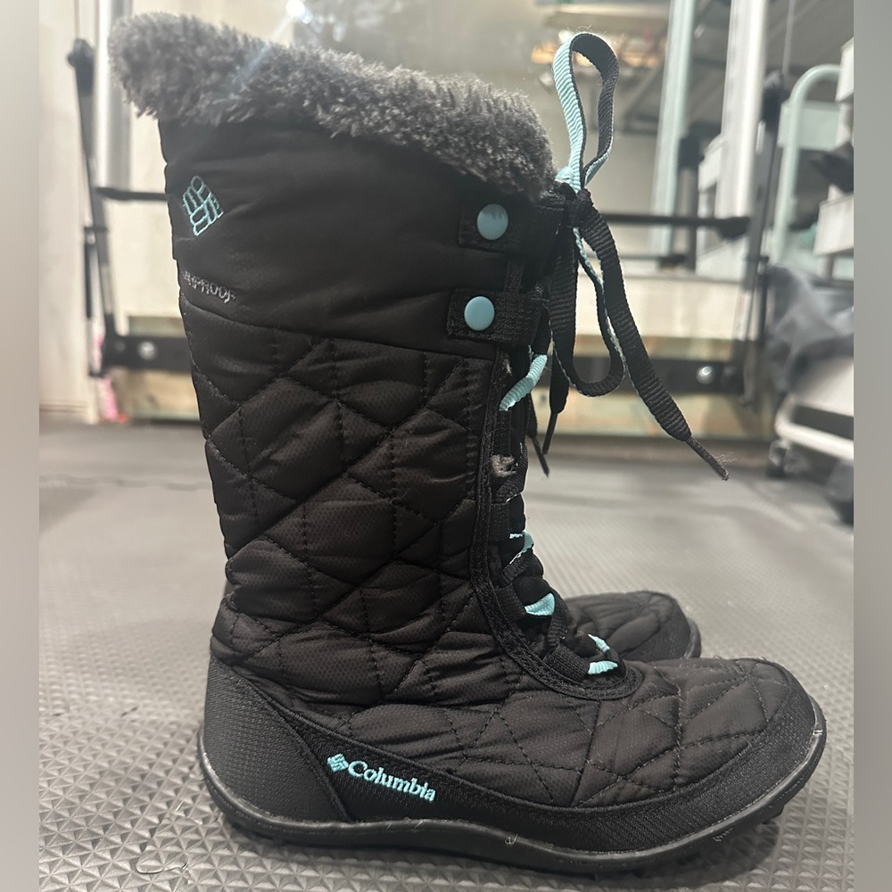 Girls snow boots